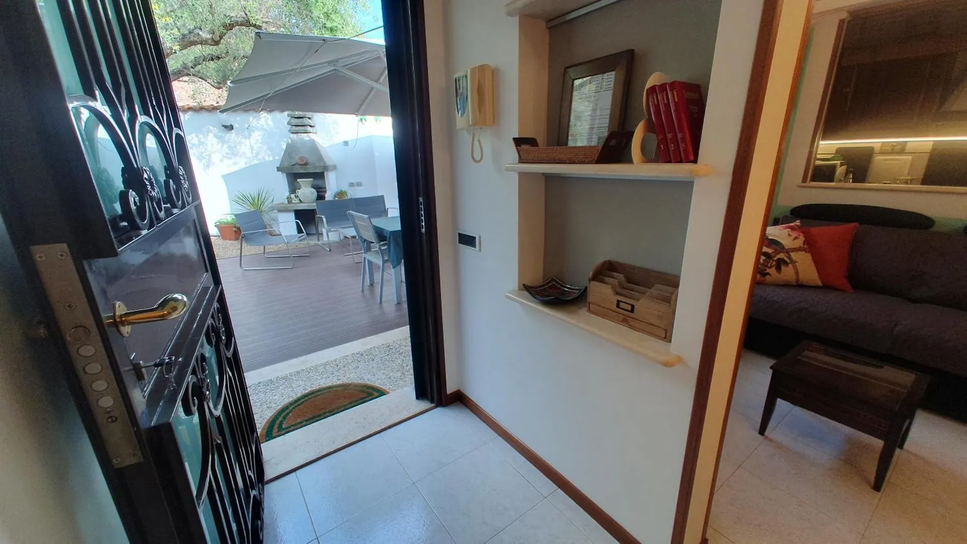 Lilli Home Urban Garden - Private Garden And Reserved Free Parking In Detached House Surrounded By The Greenery Of Rome 0*,