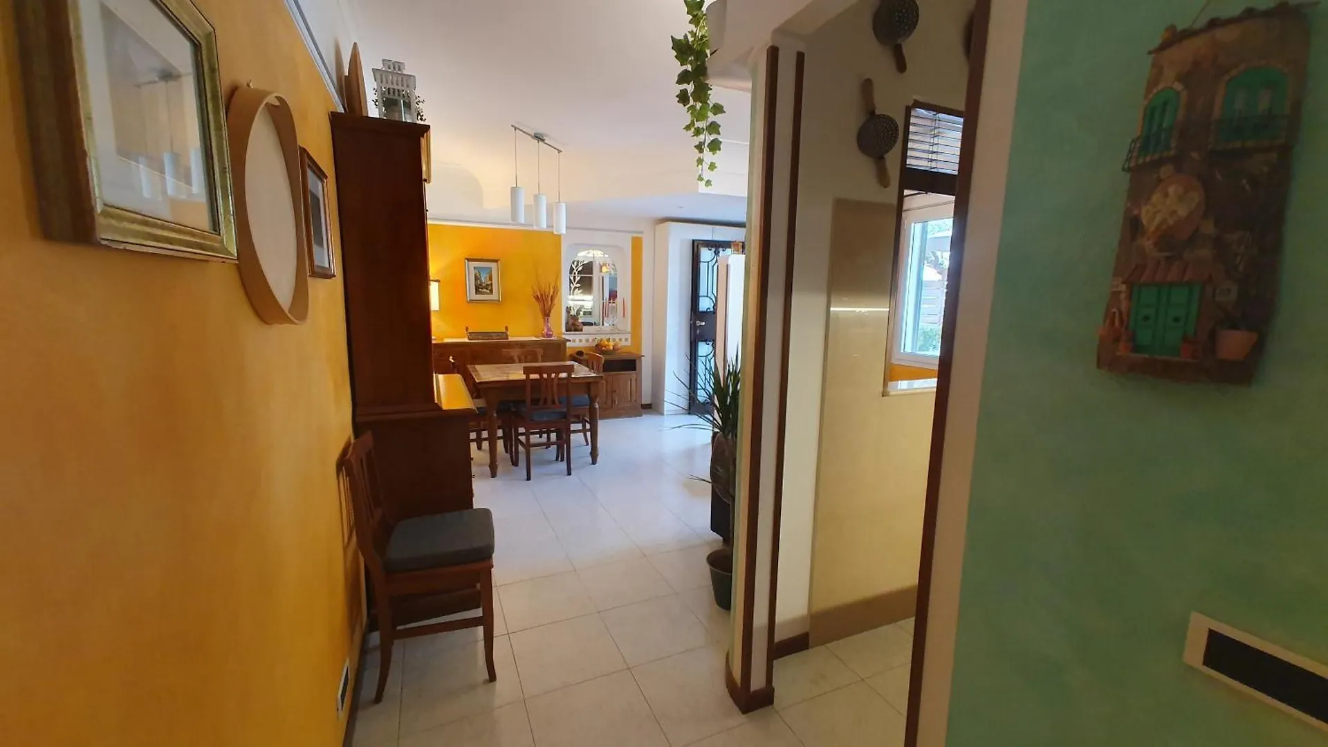 Apartment Lilli Home Urban Garden - Private Garden And Reserved Free Parking In Detached House Surrounded By The Greenery Of Rome