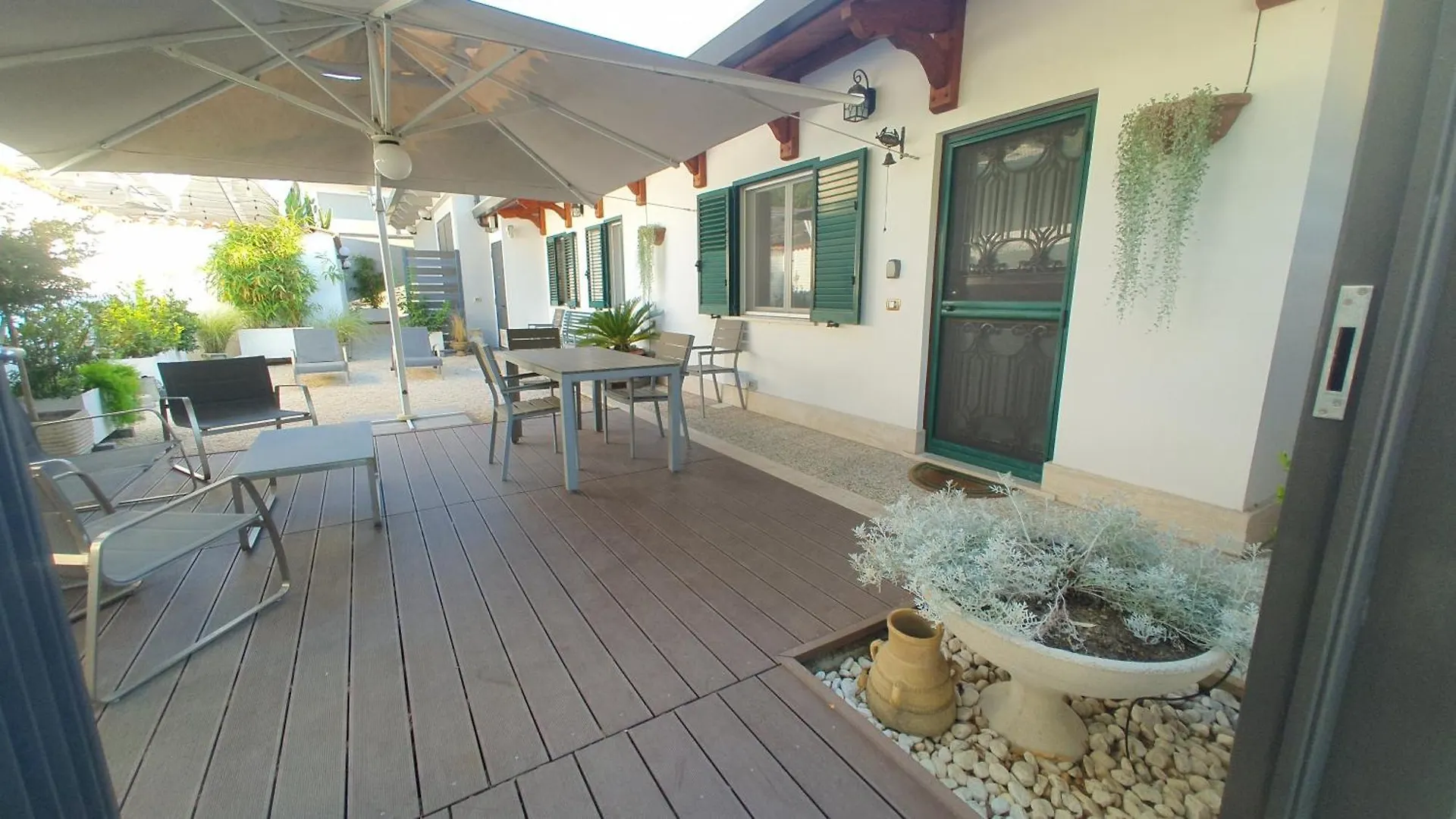 Lilli Home Urban Garden - Private Garden And Reserved Free Parking In Detached House Surrounded By The Greenery Of Rome Apartment