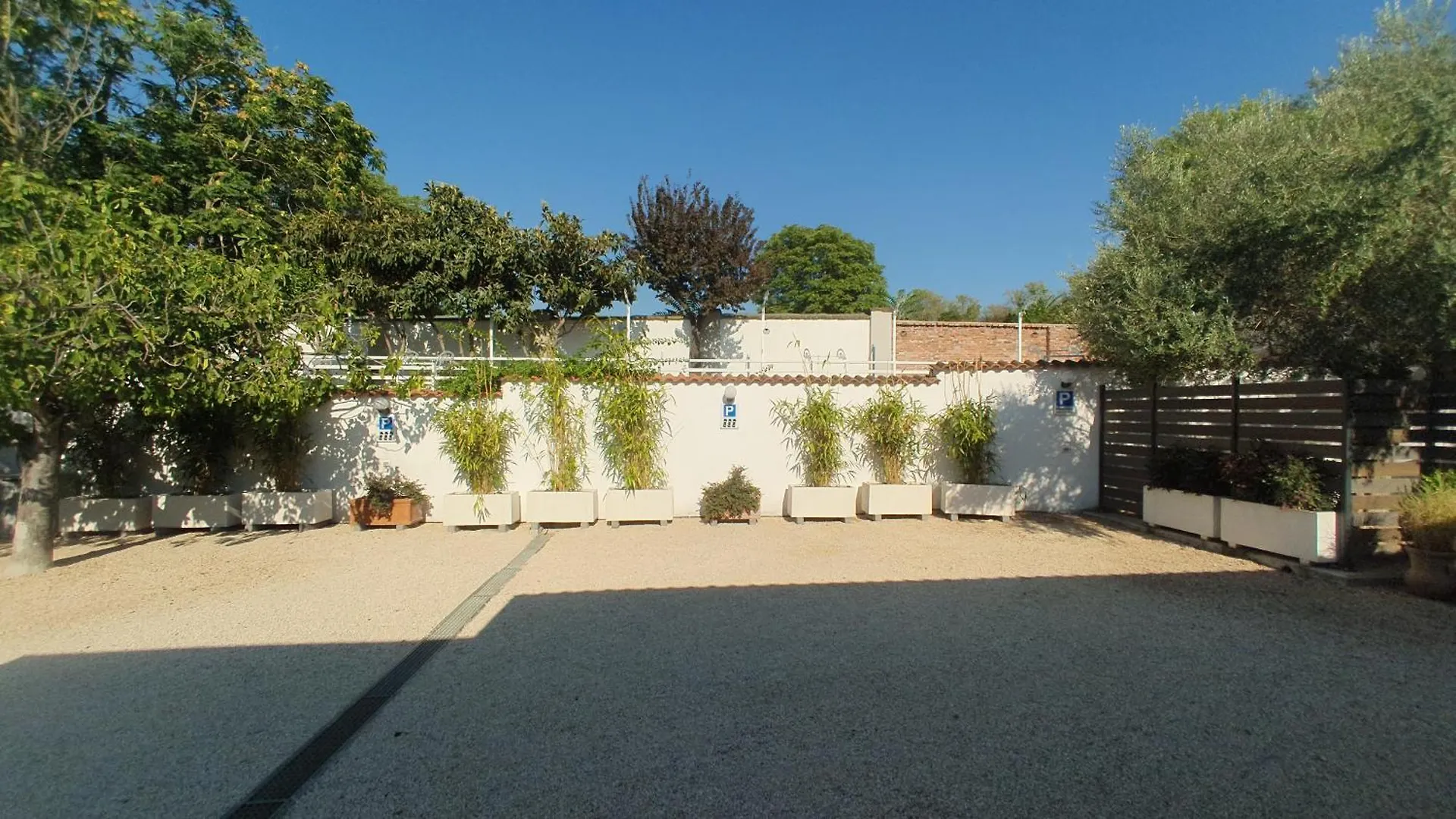 Lilli Home Urban Garden - Private Garden And Reserved Free Parking In Detached House Surrounded By The Greenery Of Rome 0*,